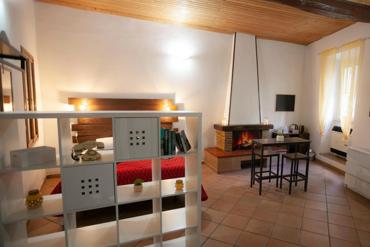 Casa Nena 호텔 Nepi 외부 사진